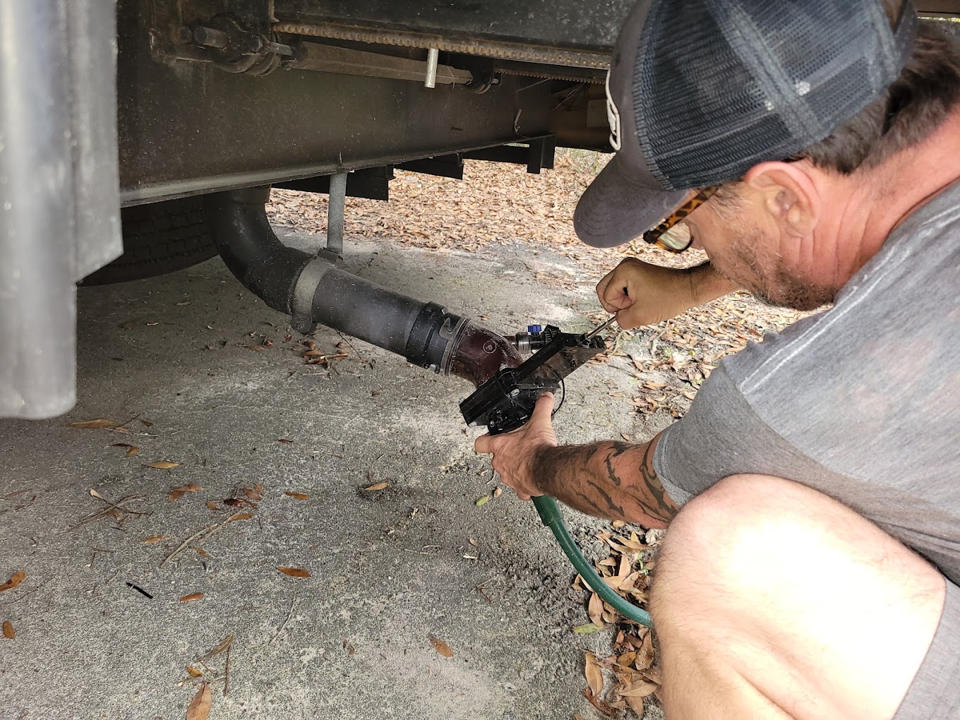 mobile rv repair on blackwater plumbing system